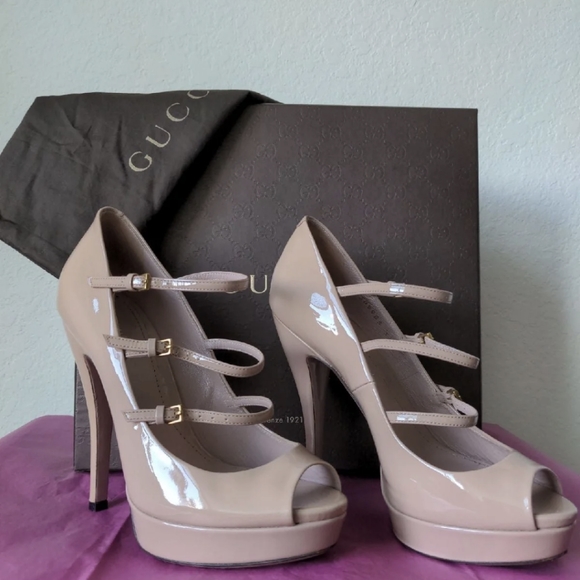 Gucci "Lisbeth" Vernice Crystal Strappy Heels - Picture 2 of 13